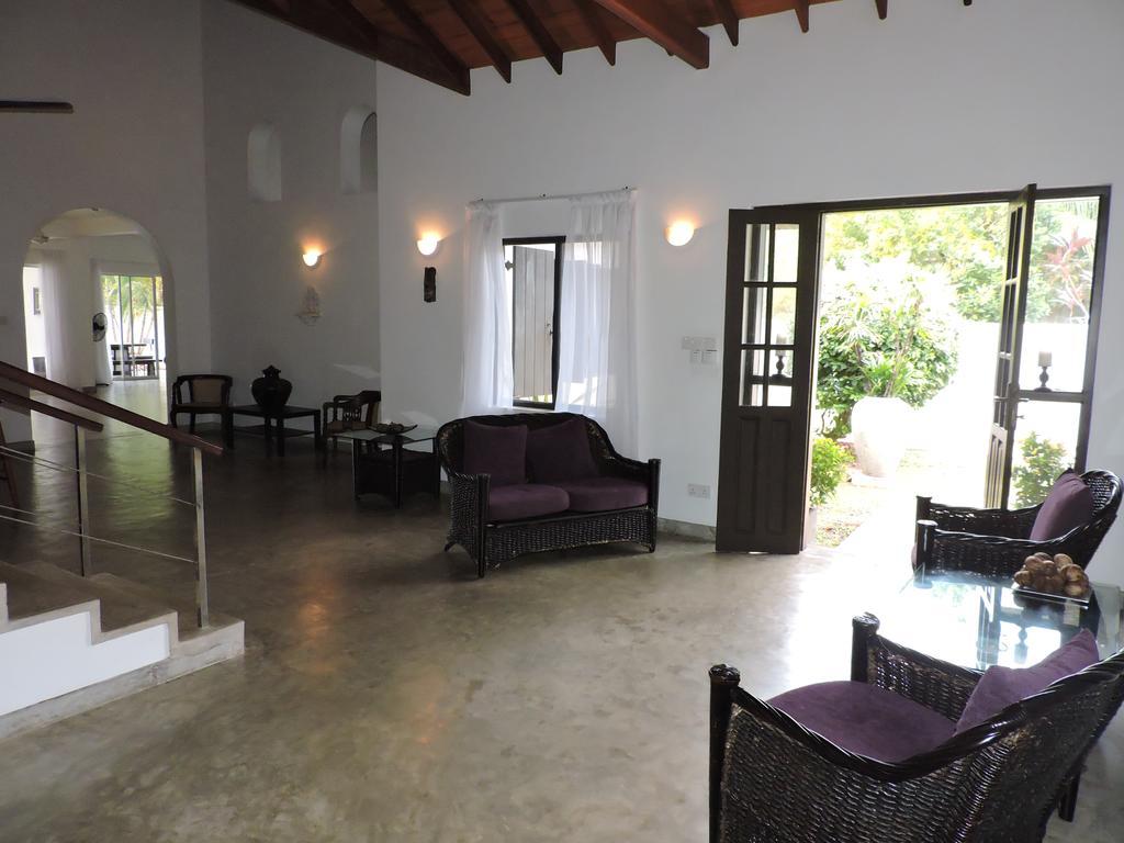 The Lagoon Villa Kurana Katunayaka Εξωτερικό φωτογραφία